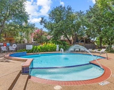 2955 Country Place Circle - Photo Thumbnail 28