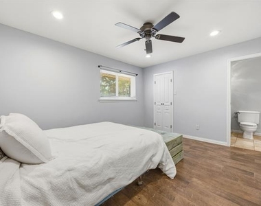 2955 Country Place Circle - Photo Thumbnail 14