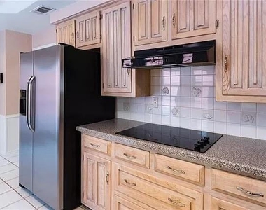 16209 Havenglen Drive - Photo Thumbnail 1