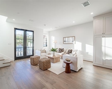 4529 Emerson Avenue - Photo Thumbnail 3