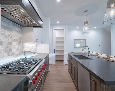 4529 Emerson Avenue - Photo Thumbnail 2