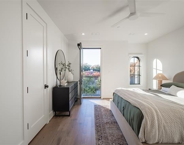 4529 Emerson Avenue - Photo Thumbnail 23