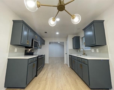 5600 Northstar Lane - Photo Thumbnail 3