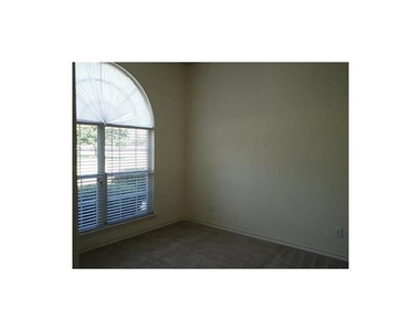 123 E Clubview Circle E - Photo Thumbnail 20
