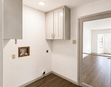 2401 Stephen Lee Drive - Photo Thumbnail 29