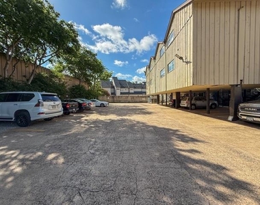 5001 Bowser Avenue - Photo Thumbnail 17