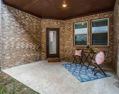 1304 Wildflower Way - Photo Thumbnail 21
