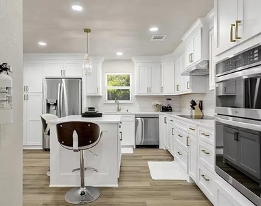 9690 Fallbrook Drive - Photo Thumbnail 5