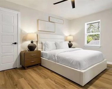 9690 Fallbrook Drive - Photo Thumbnail 21