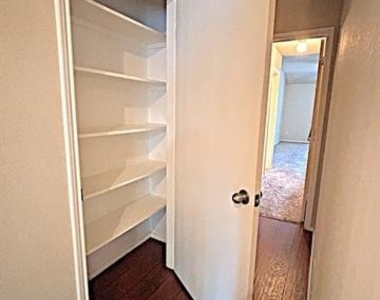 9805 Nixon Drive - Photo Thumbnail 26