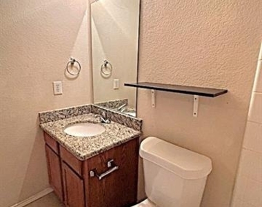 9805 Nixon Drive - Photo Thumbnail 24