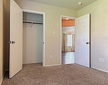 9805 Nixon Drive - Photo Thumbnail 20