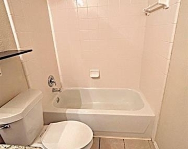 9805 Nixon Drive - Photo Thumbnail 25