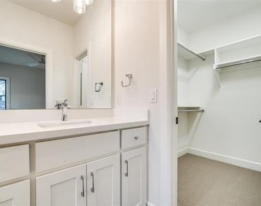 4403 Glenwick Lane - Photo Thumbnail 22