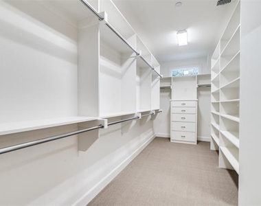 4403 Glenwick Lane - Photo Thumbnail 17