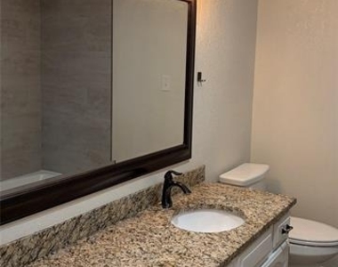 5180 Western Plains Avenue - Photo Thumbnail 16