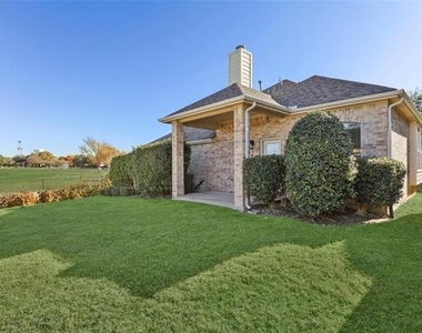 11086 Mansfield Drive - Photo Thumbnail 24