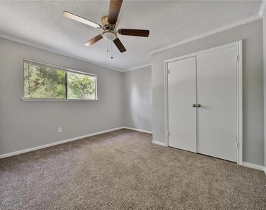 10071 Woodhollow Drive - Photo Thumbnail 13