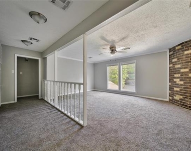 10071 Woodhollow Drive - Photo Thumbnail 15