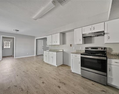 10071 Woodhollow Drive - Photo Thumbnail 3