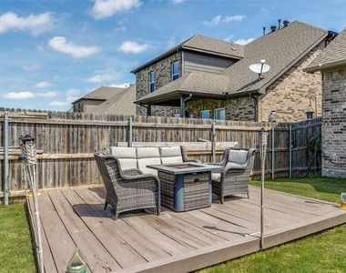 672 Harris Ridge Drive - Photo Thumbnail 23