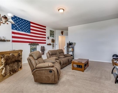 672 Harris Ridge Drive - Photo Thumbnail 4