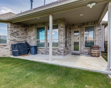 672 Harris Ridge Drive - Photo Thumbnail 24