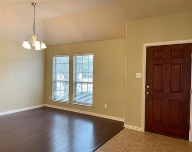 605 Knollwood Trail Court - Photo Thumbnail 2