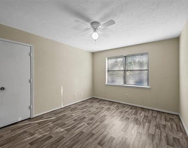 505 N Morris Street - Photo Thumbnail 1