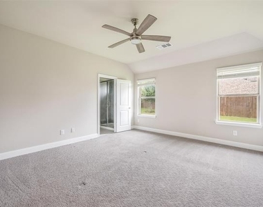 6225 Horsetail Drive - Photo Thumbnail 11