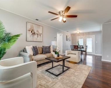 2736 Rolinda Drive - Photo Thumbnail 1