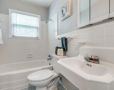 2736 Rolinda Drive - Photo Thumbnail 9