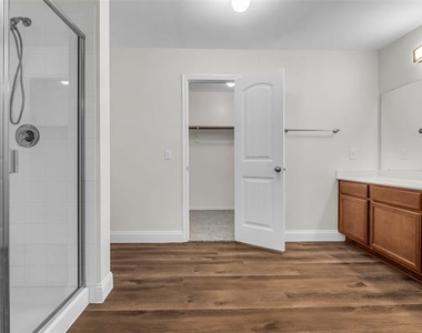 1301 Copper Street - Photo Thumbnail 9