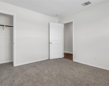 1301 Copper Street - Photo Thumbnail 4