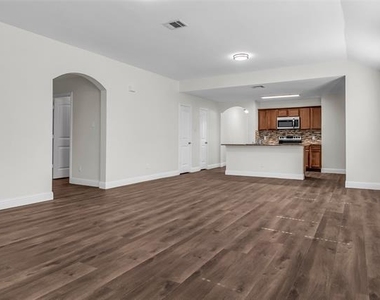 1301 Copper Street - Photo Thumbnail 7