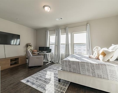 8511 Jacobs Street - Photo Thumbnail 25