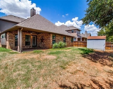 4619 Amesbury - Photo Thumbnail 21