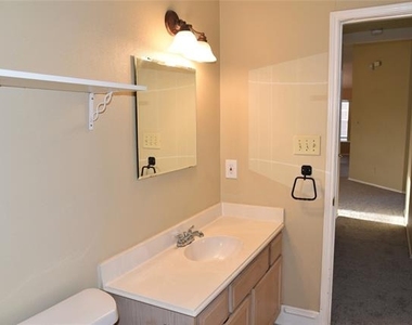 7025 Blalock Drive - Photo Thumbnail 21