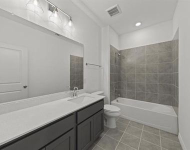 1048 Keene Ridge Drive - Photo Thumbnail 13