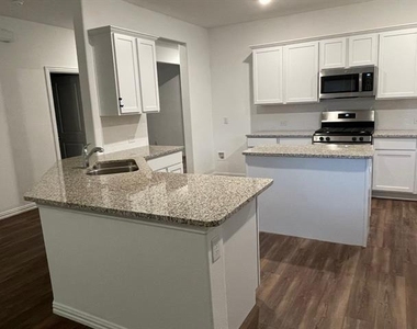 3700 Milkweed Road - Photo Thumbnail 16