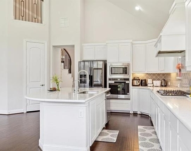 2901 Adon Springs Lane - Photo Thumbnail 3