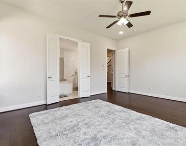 2901 Adon Springs Lane - Photo Thumbnail 5