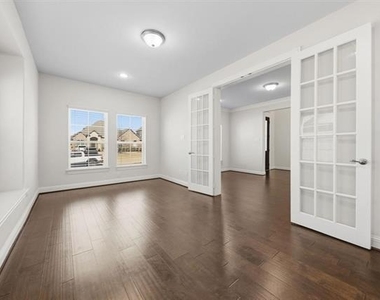 2901 Adon Springs Lane - Photo Thumbnail 34