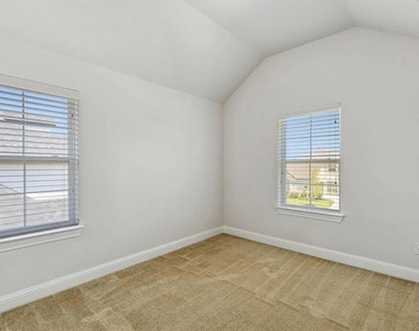 2901 Adon Springs Lane - Photo Thumbnail 13