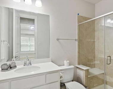 2901 Adon Springs Lane - Photo Thumbnail 10