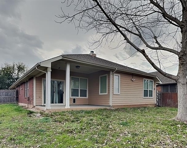 5920 Paloma Blanca Drive - Photo Thumbnail 14