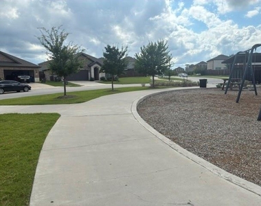 603 Delaware Avenue - Photo Thumbnail 14
