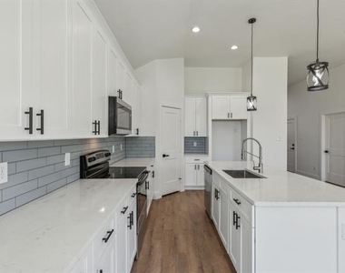 4617 Pickett Street - Photo Thumbnail 5