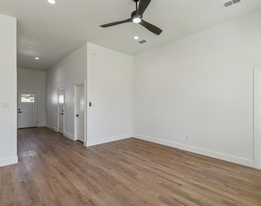 4617 Pickett Street - Photo Thumbnail 16