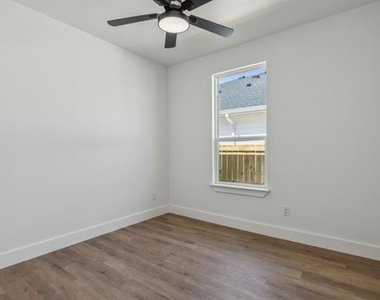 4617 Pickett Street - Photo Thumbnail 26
